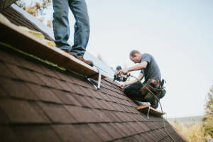 Local Roofers in Lunenburg, MA